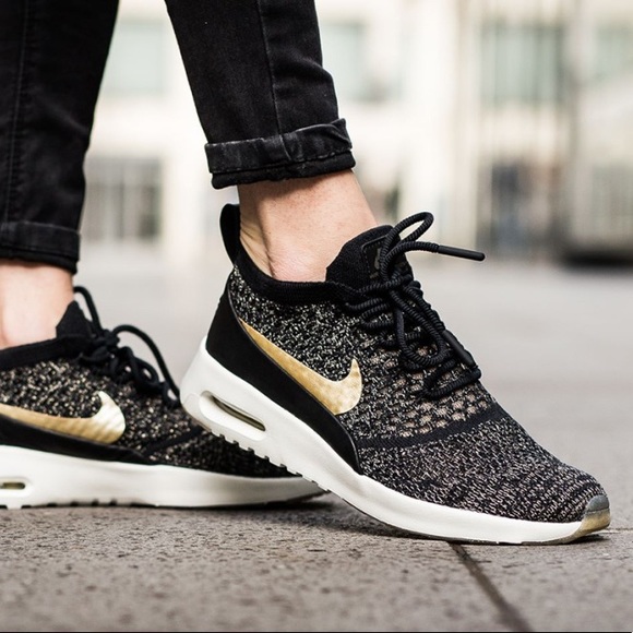 White Gold Metallic Nike Air Max Thea Womens Shoes White Gold Metallic Nike Air Max Thea Womens Shoes